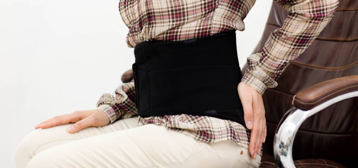 Il busto lombare fa male