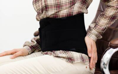 Il busto lombare fa male?